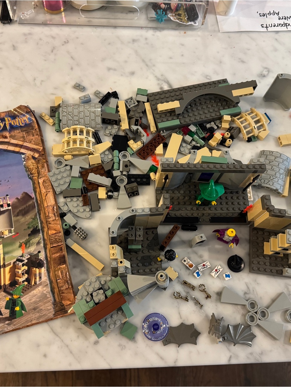 LEGO Harry Potter Dumbledore’s Office 4729 Parts Minifigs and book Not complete